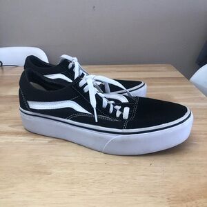 VANS Old Skool Black White Skateboard Sneakers 721356 Women Size 9.5